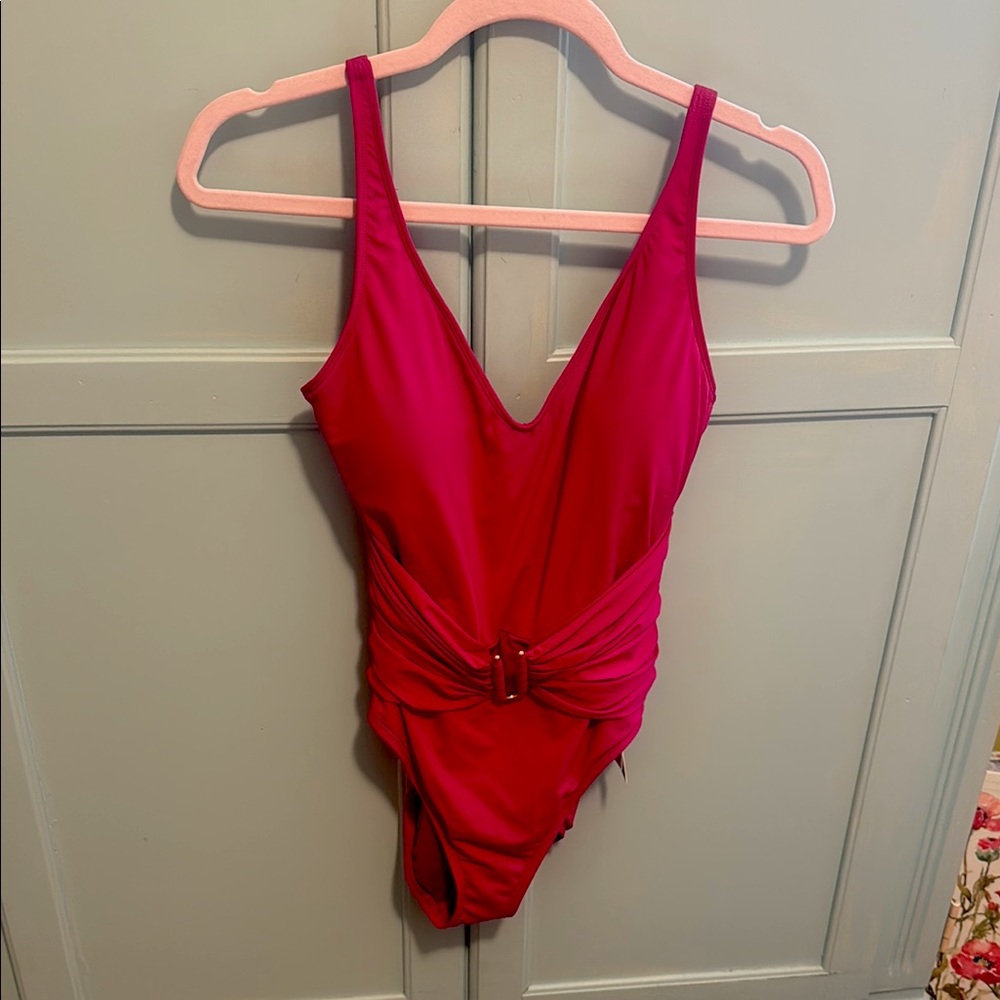 4 hour sale Bleu Rod Beattie Rouge Swimsuit